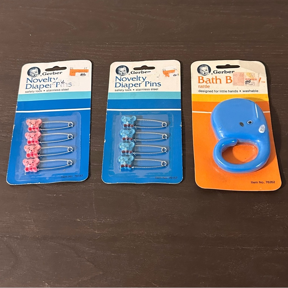 Vintage Gerber Baby Novelty Diaper Pins Baby Rattle 1980s Lot